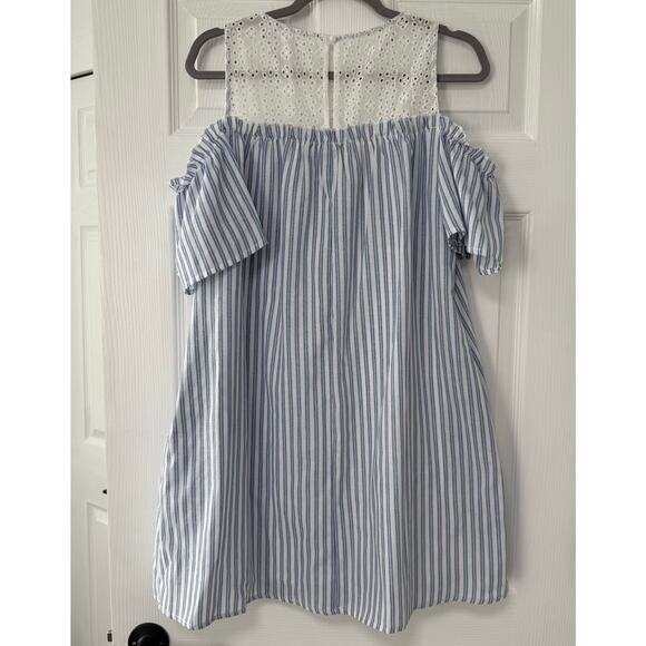Andree by Unit New Women's Striped Pockets Cold Shoulder Dress Size Medium - Picture 11 of 13